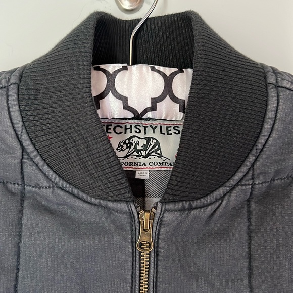 Techstyles x Cisco Brewers 100% Cotton Vest with Logo Patch - Picture 3 of 15